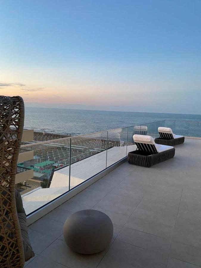 Hotel Arizona Riccione Exterior photo