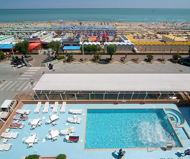 Hotel Arizona Riccione Exterior photo