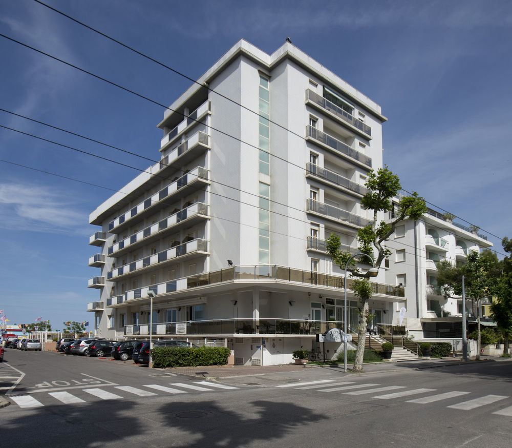 Hotel Arizona Riccione Exterior photo