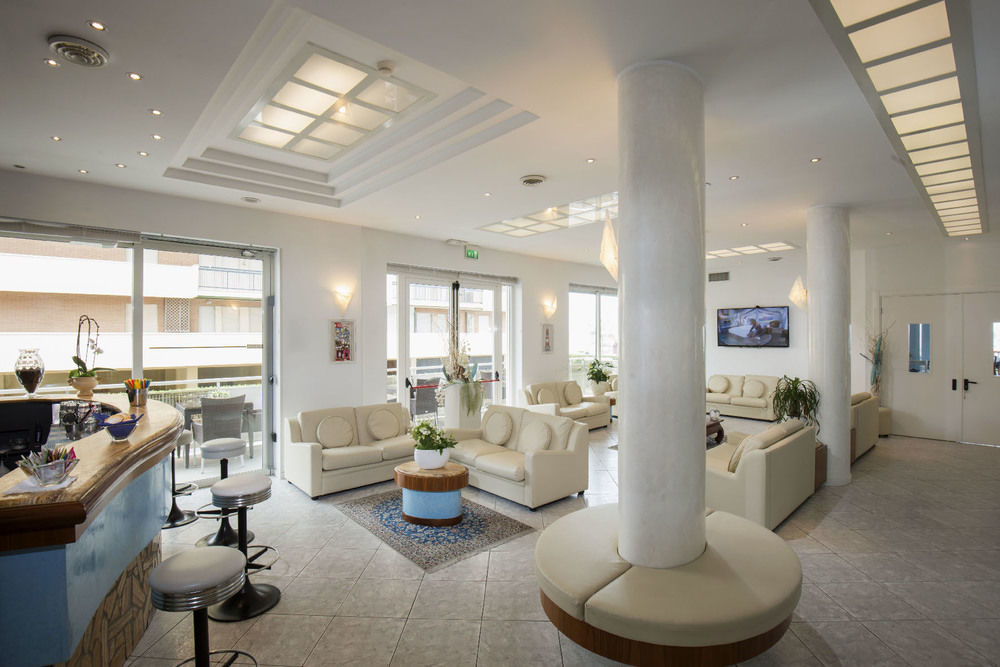 Hotel Arizona Riccione Exterior photo